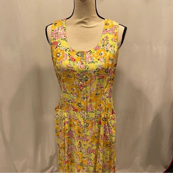 90’s-y2K 🥰 buttercup yellow vintage floral button front sleeveless maxi dress🌼 - Picture 5 of 10